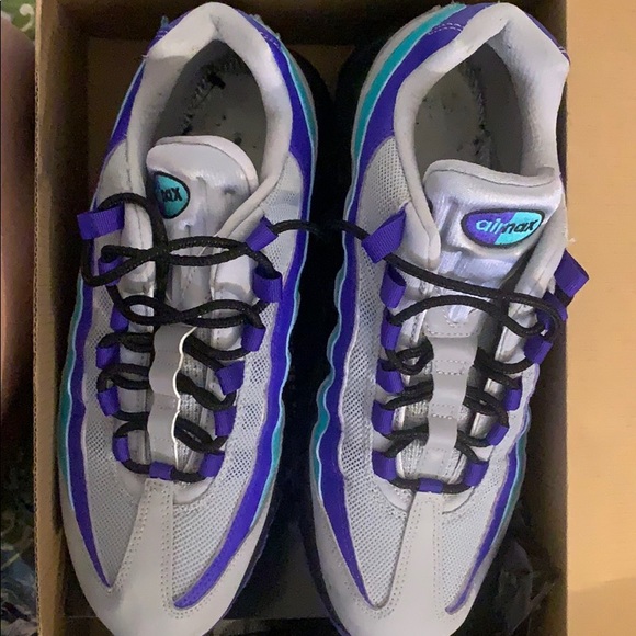 Air Max 9/11 used size 9.5 Blue / Royal / grey - Picture 4 of 4